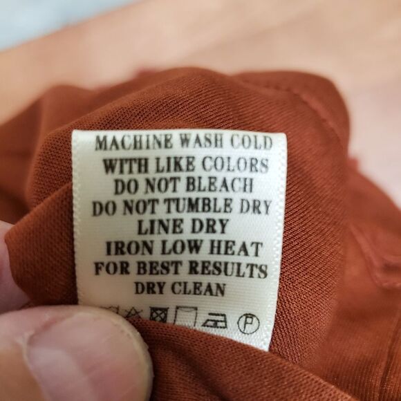 Loveriche Rust Burnt Orange Pleated Mini Skirt with Lining in size L - Picture 6 of 9